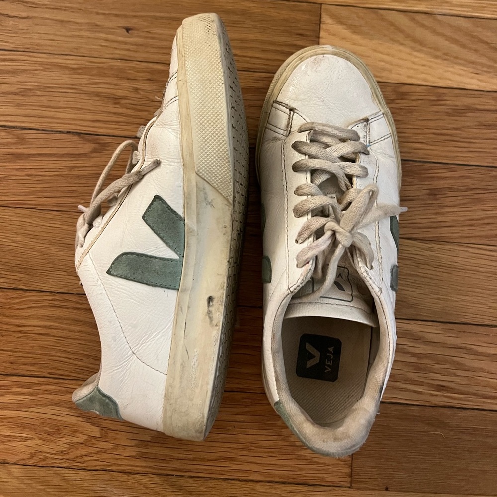 White x Sage Green Vejas size 7